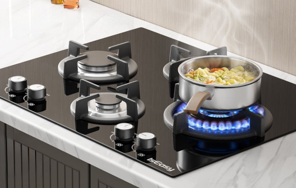 IsEasy gas hob with a pot of vegetables on a blue flame