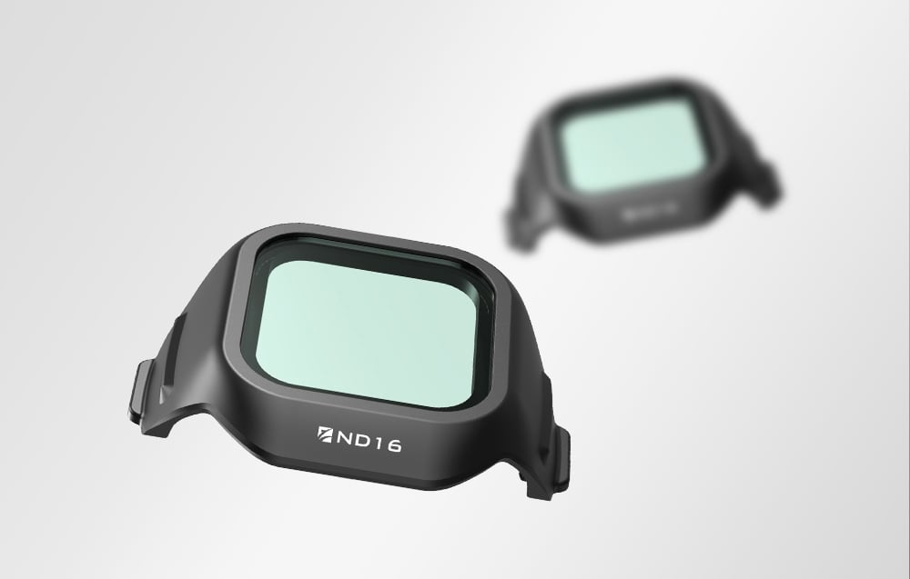 Two ND16 filters on a bright background, one blurred.